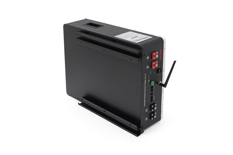 Аккумуляторная батарея LiFePO4 Must LP16-48100 51.2В 100Ач 5.12кВт·ч