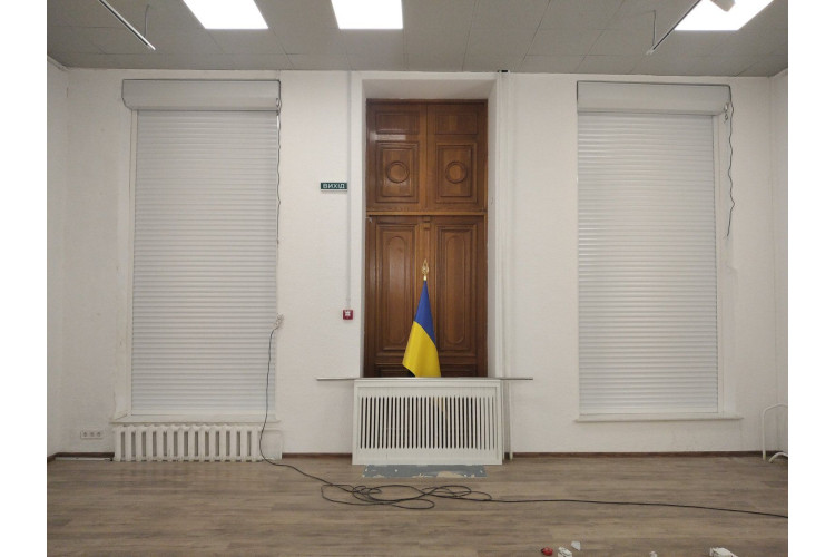 Ролети на вікна та двері ручні 1000x2300 мм, АР/45N піна, RAL9016 білий